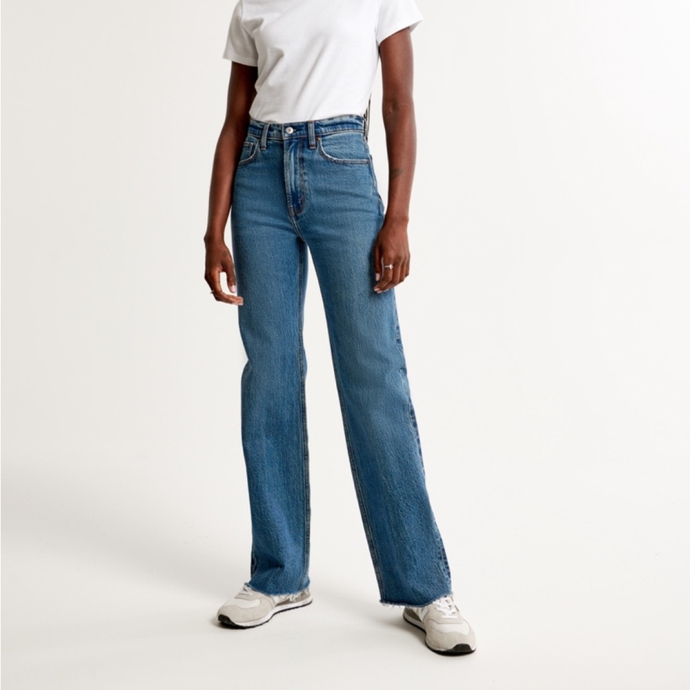 NWT Abercrombie 90s Women's Jeans | Size 36 Long